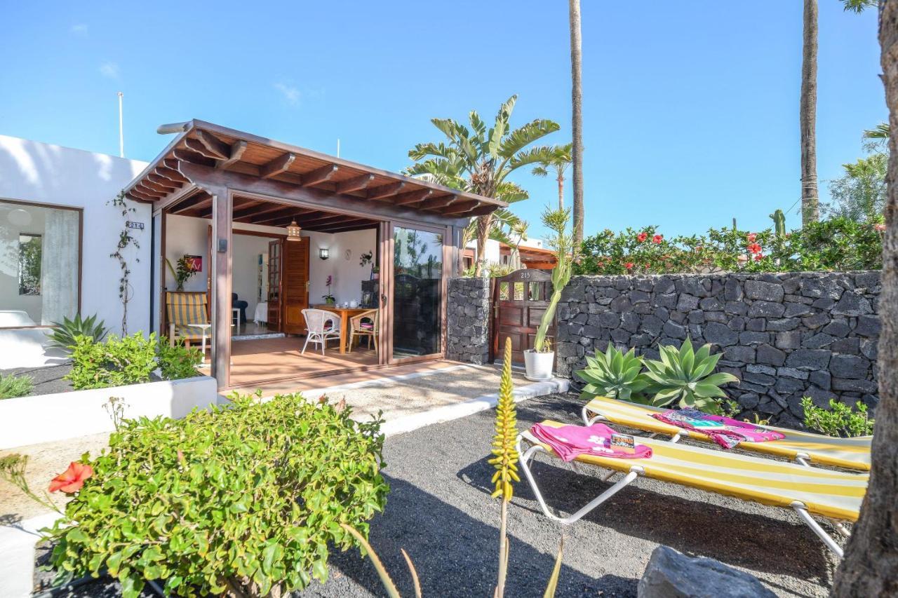 Bungalow Playa Bastian Коста-Тегісе Екстер'єр фото